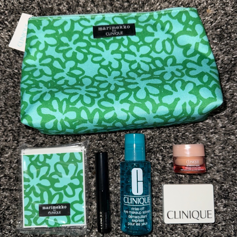 Clinique Travel bag
